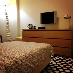 The Riverside Piazza (D1), Apartment #566086021